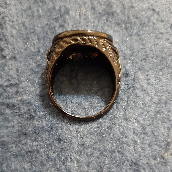 Men's Size 10 Black Metal Dragon Ring - Picture 3 of 4